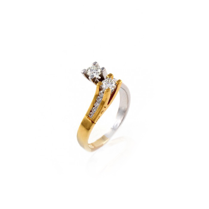 R019 Dvojfarebný prsteň s 0,56ct diamantmi