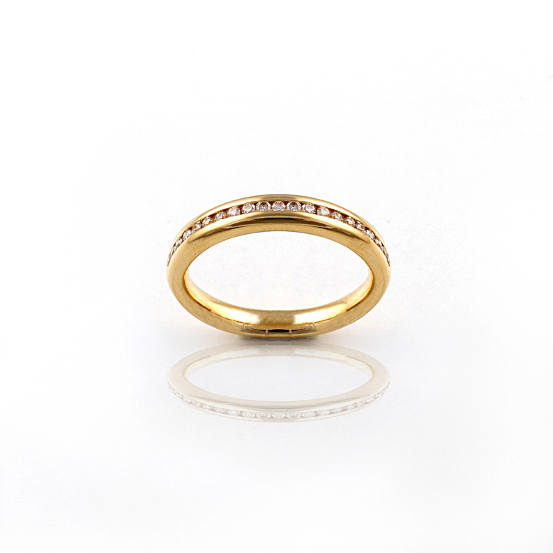 خاتم من الذهب الأصفر R024 مرصع بـ 0.29 قيراط من الماس