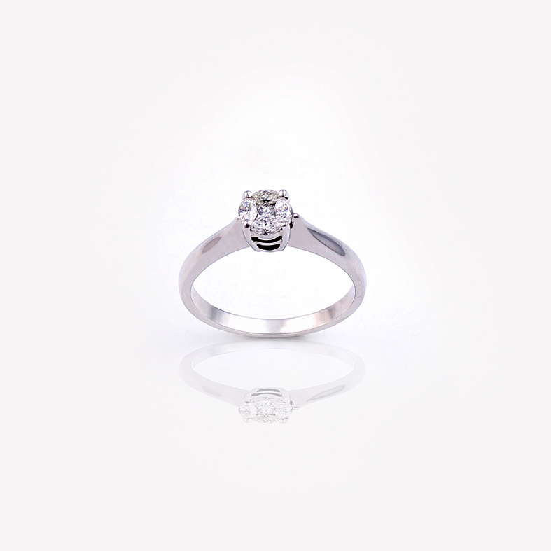 R082 White gold Ring with 0.27ct Diamonds