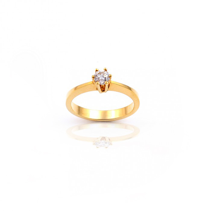 R083 Gelbgold Solitare Ring mit 0,17 ct Diamant