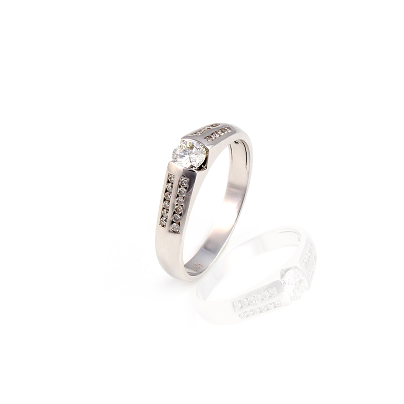 Prsten z bílého zlata R152 s 0,40ct diamanty