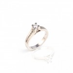 R153 White gold Ring with 0.41ct diamonds
