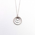K043 White Gold Necklace with Diamonds