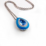 K062 White Gold Pendent With Blue Topas and Zirkonia