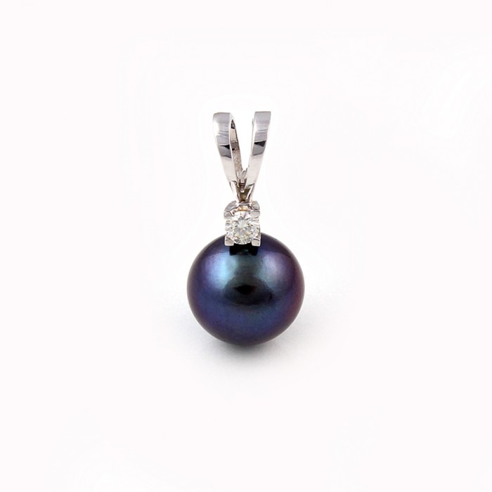 P006 White Gold Pendent With Pearl and 0.08ct Diamond