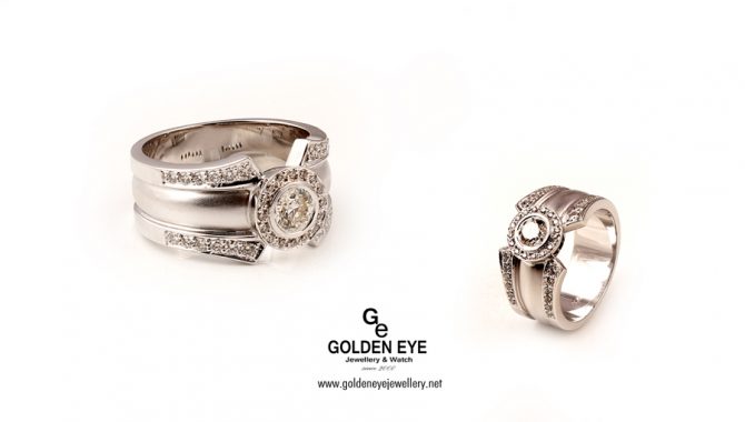 انگشتر طلای سفید R0170A با الماس 0.94 عیار