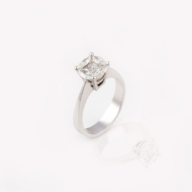 انگشتر طلای سفید R017A با الماس 0.60 عیار