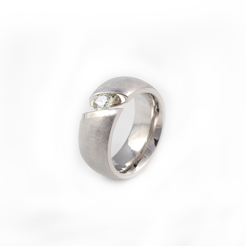 R03C кольцо из белого золота с 0,43 ct бриллиант