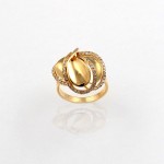 R063 gult gull ring med 0,35 ct diamanter