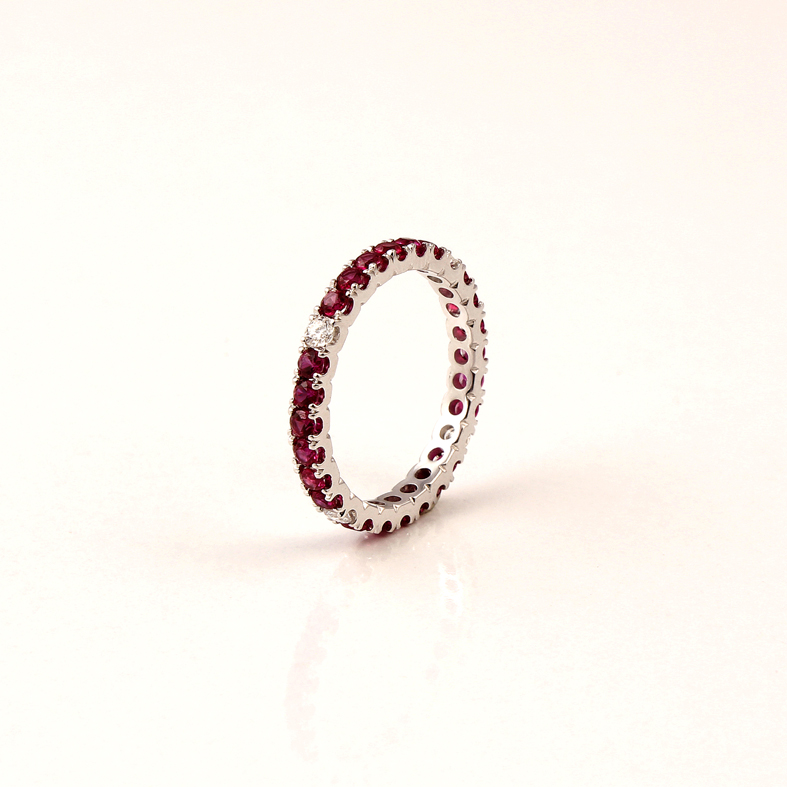 Inel din aur alb R812 cu diamant de 0,19 ct și rubin de 1,19 ct